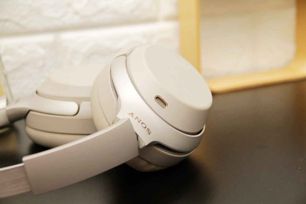 索尼旗舰降噪耳机测评,头戴式索尼降噪耳机测评
