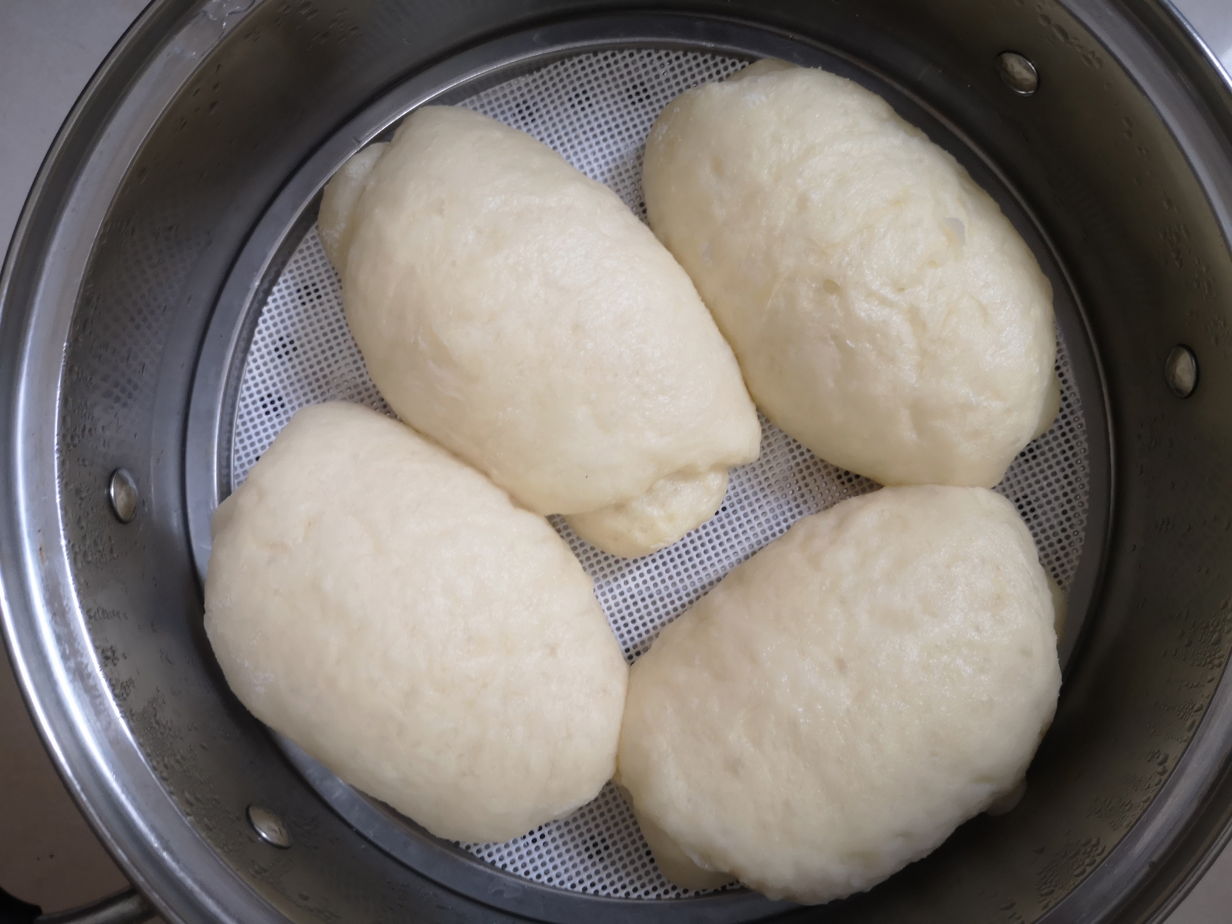 高筋面粉与普通面粉做面包的区别,适合做面包的几款高筋面粉