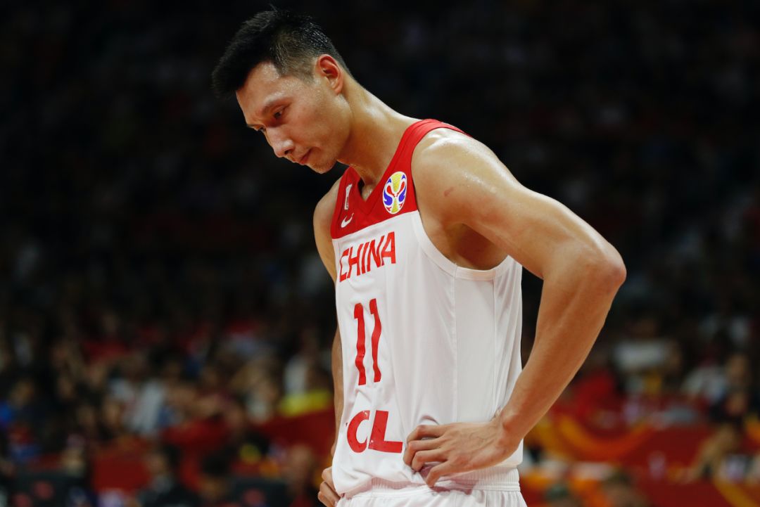 易建联高考时有多火,16岁易建联是学霸