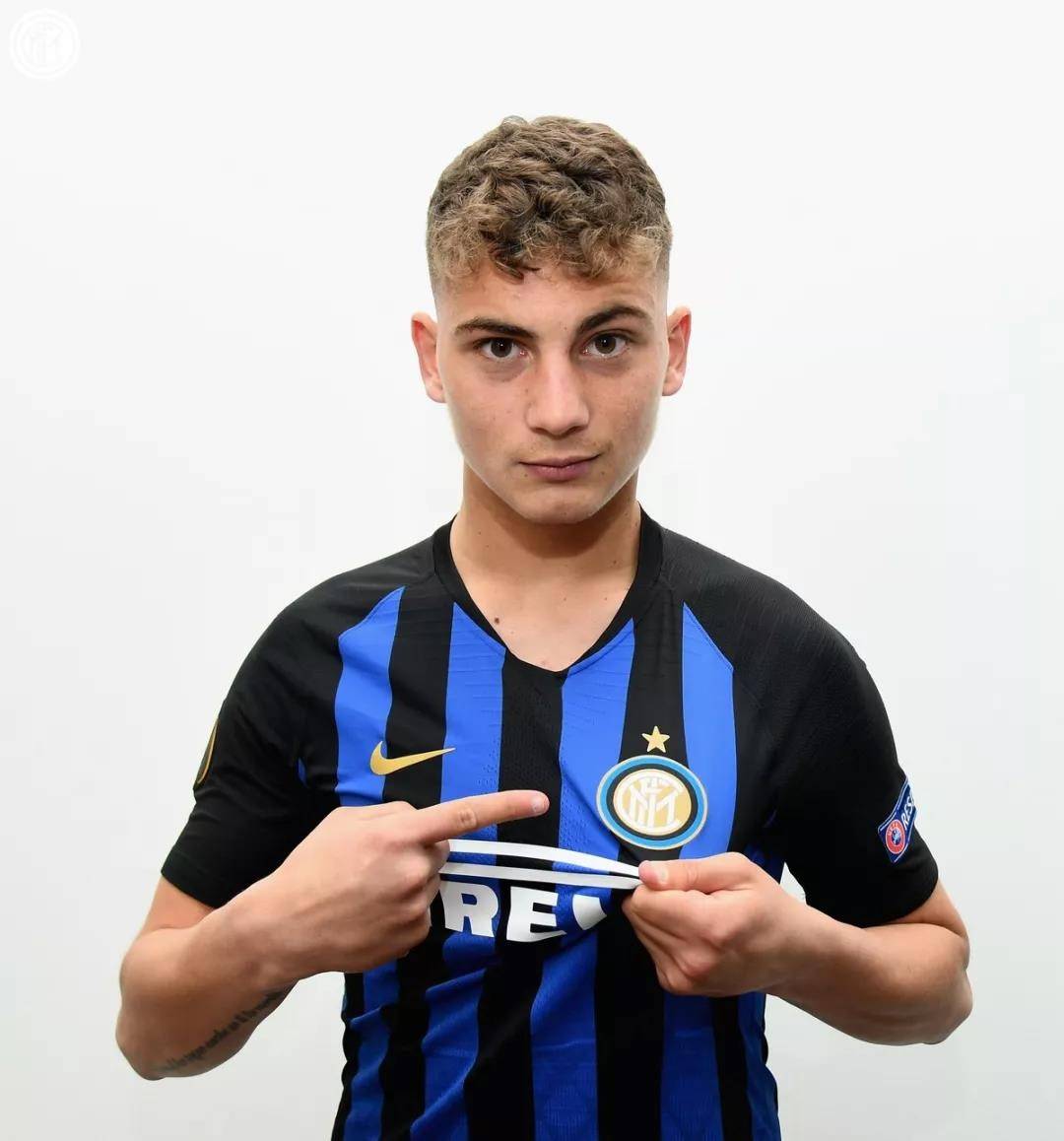 国米为什么没有埃斯波西托,埃斯波西托任意球