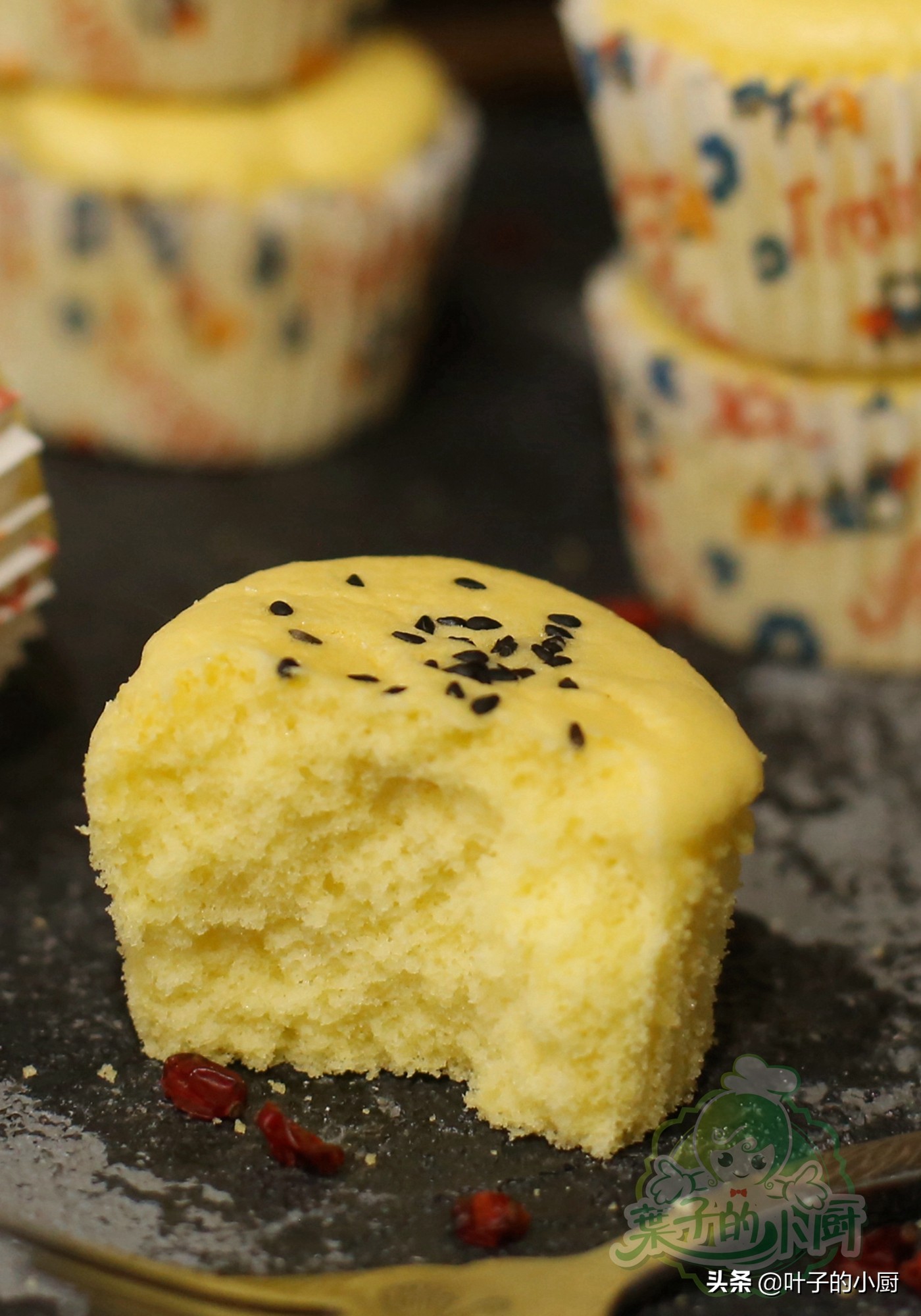 蛋糕怎么做不塌陷不开裂,想吃蛋糕教你懒人版做法软糯10倍
