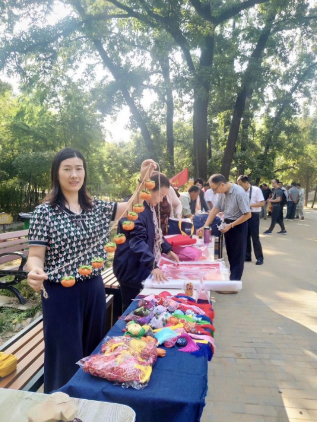 閭冲窞鑹惧北鏅尯,閭冲窞鑹惧北鍦伴渿