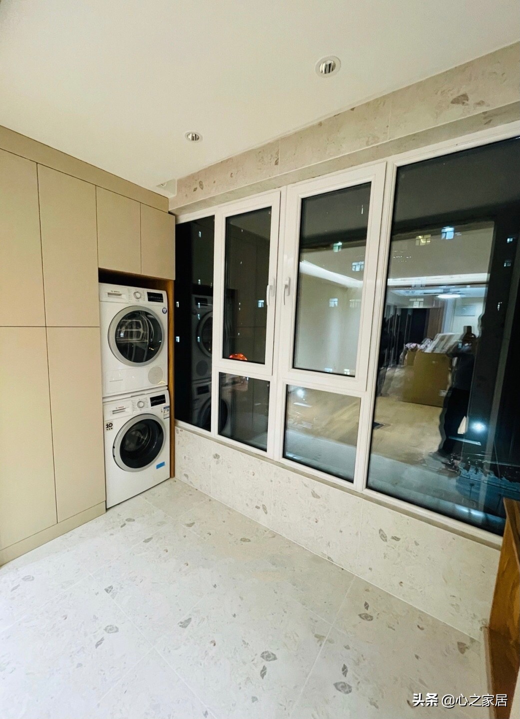 原始森林树屋装修风格,木质房屋民宿家居原创设计