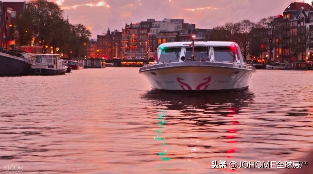 去了荷兰,168的我感觉自己像个霍比特人