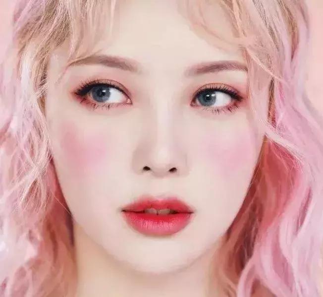 那些美炸天的网红妆原来这么简单,当下最流行的网红妆