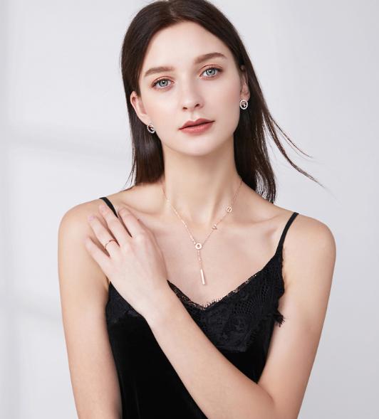 鲁班已上架商品24h销量34000+,短期流行风向爆品