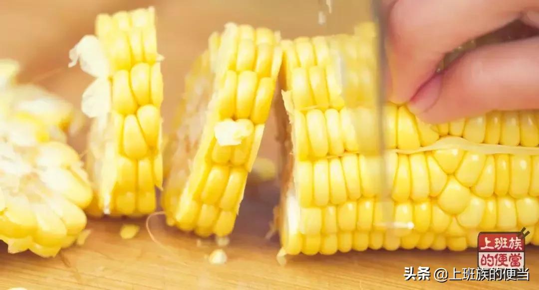 烤鱼不用锡纸的做法,烧烤烤鱼最简单的方法