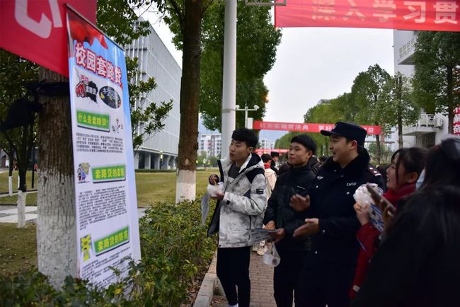 学英模争先锋⑥丨“钢铁直男”其实有“四颗心”:舟白派出所社区民警戚超