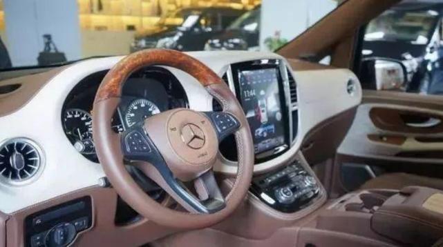 2023款威霆五座商务车,19款奔驰威霆商务版