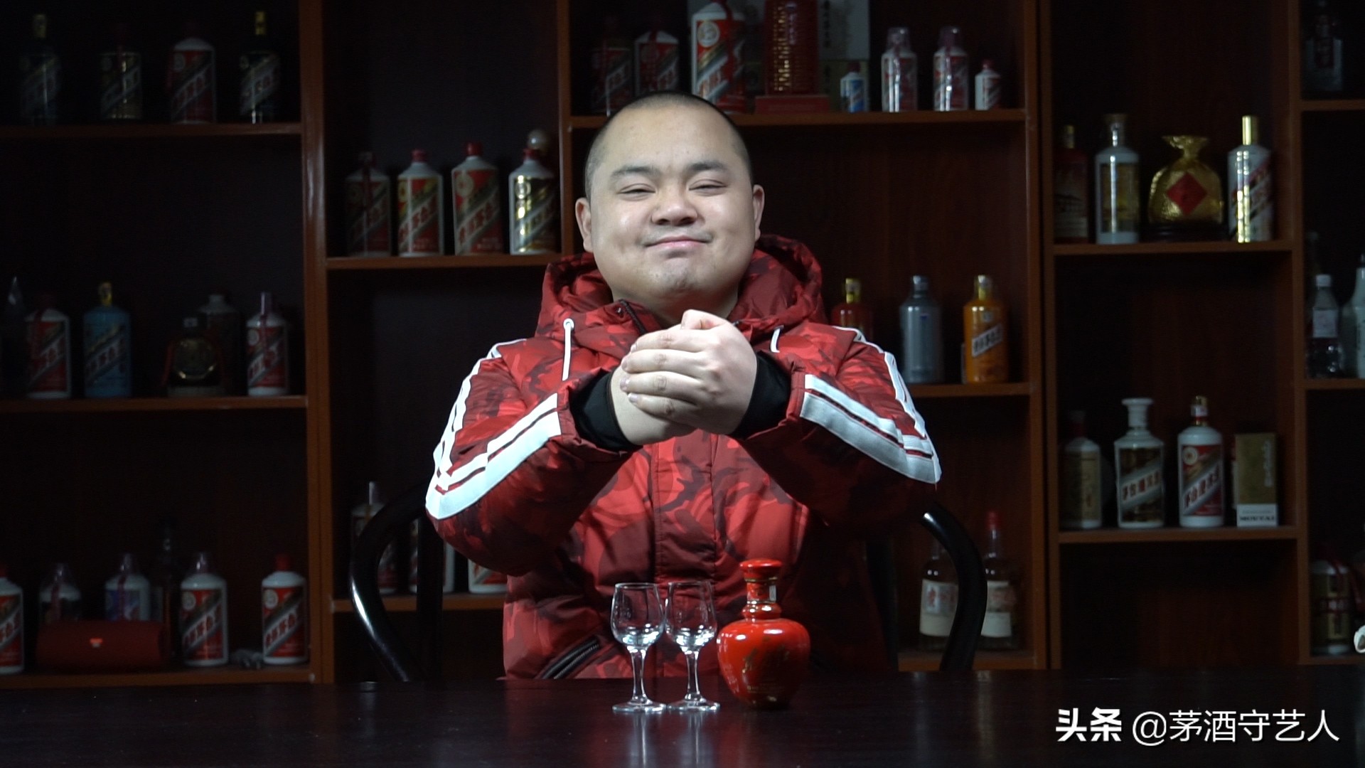 茅酒守艺人迎宾酒,茅酒守艺人五粮醇