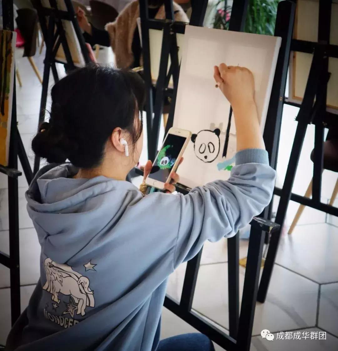 追梦新时代圆形主题绘画,追梦新时代主题绘画四年级彩铅