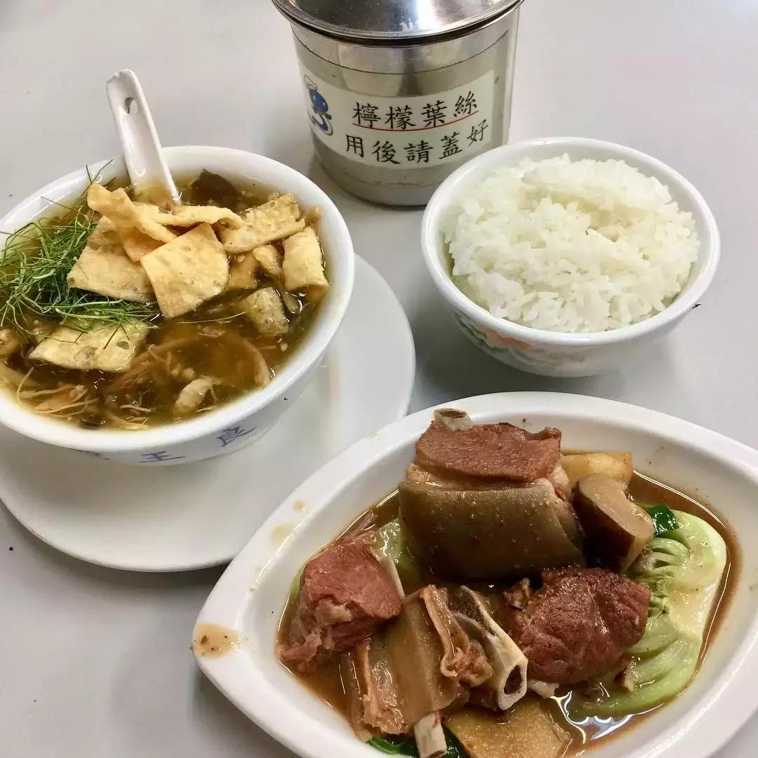 蛇王羹做法,广东蛇羹蛇王