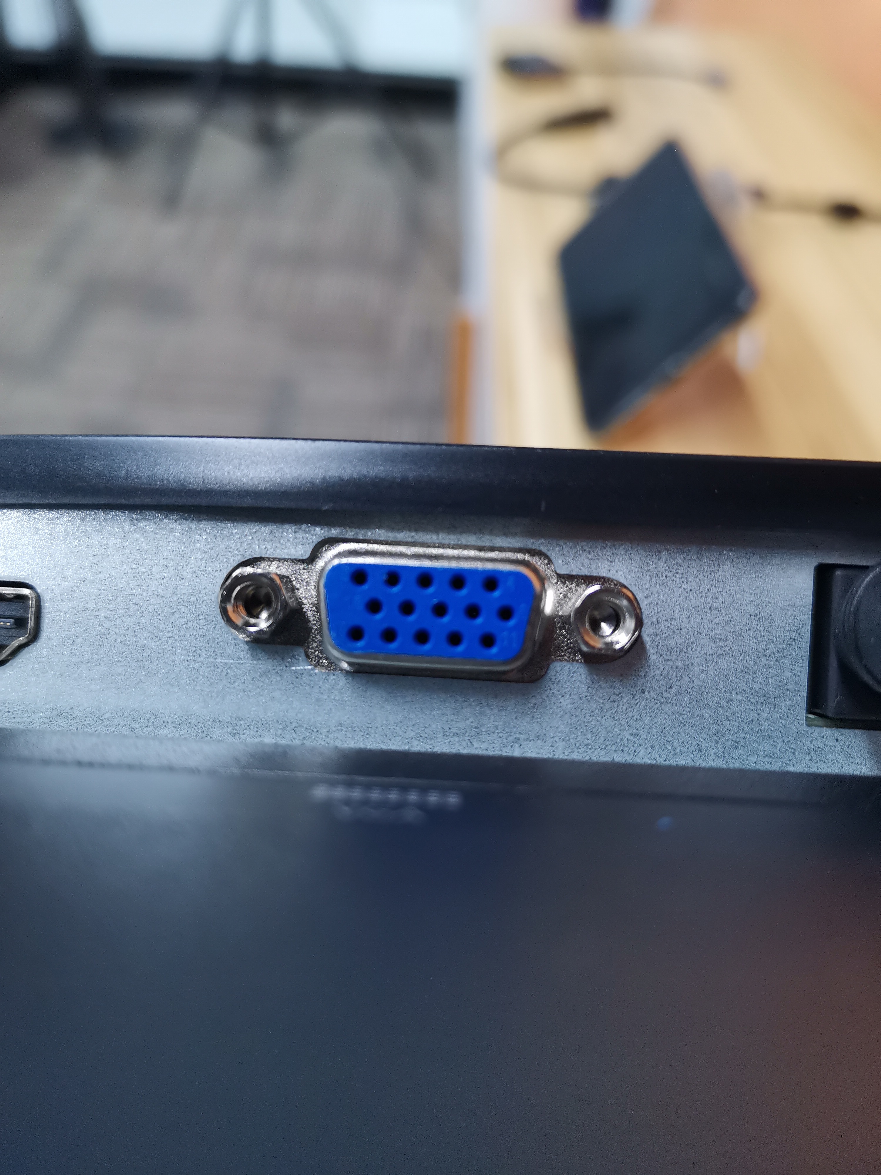 电脑无线投屏到投影仪免费软件,台式电脑连接投影仪投屏怎么操作