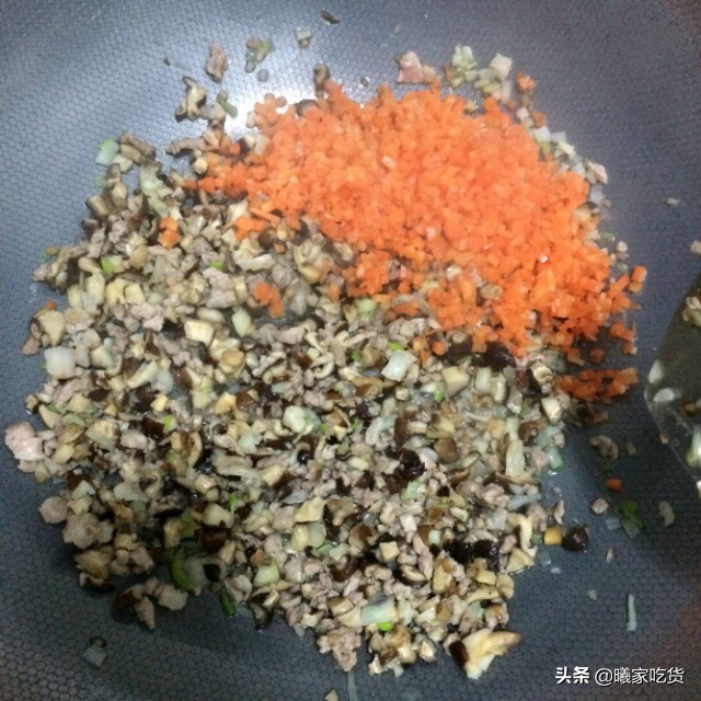 烧麦用的是蒸饺皮还是水饺皮,包水饺剩下的面能做什么