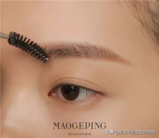 怎样画眉毛漂亮,漂亮的眉毛怎么设计好看