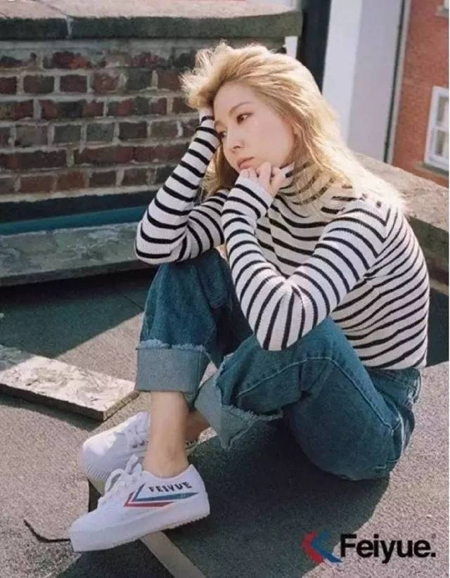 杨幂同款小白鞋商品参数,刘雯和杨幂穿什么鞋