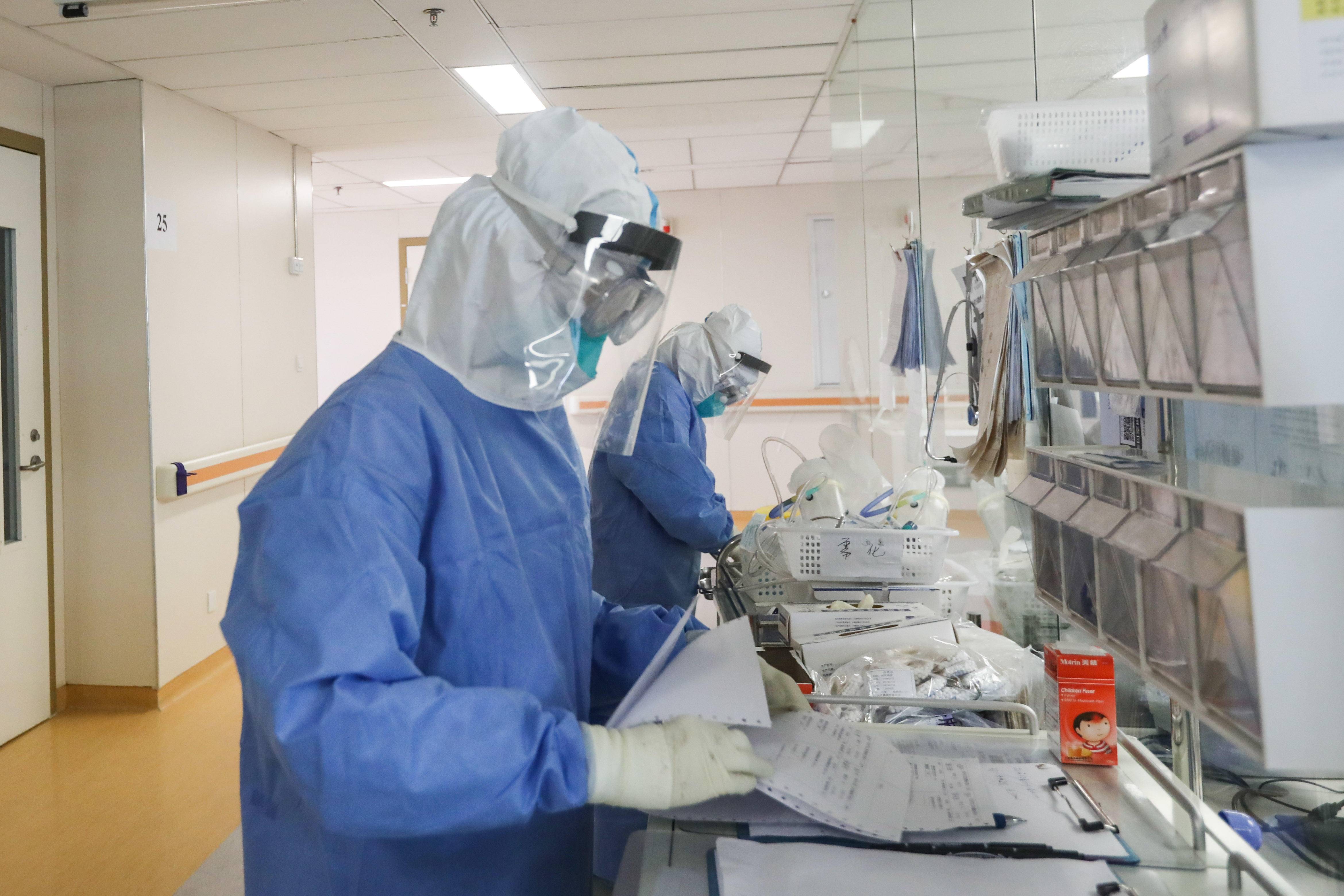 白衣作战袍,用爱守护“宁”