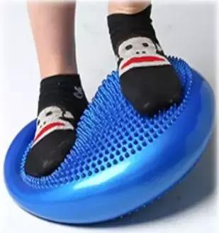 娃儿经常喊脚痛,娃儿老是喊脚软怎么回事