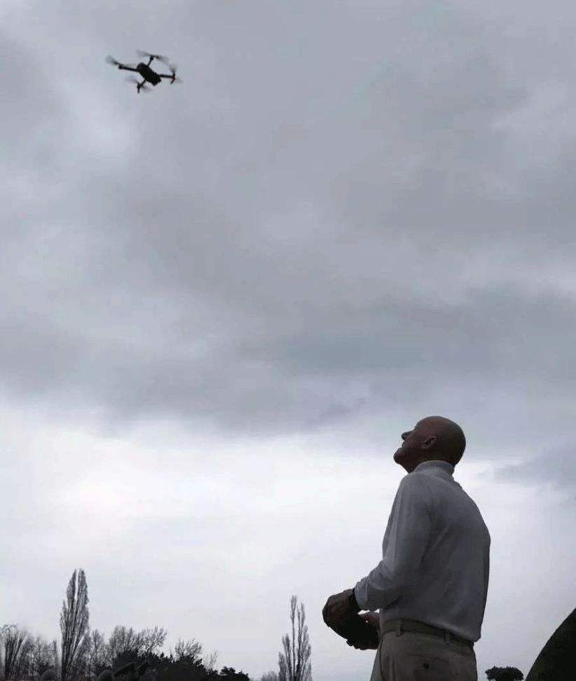 美帝苹果给不了的存在感，诺曼·福斯特在中国建筑市场找到了吗？