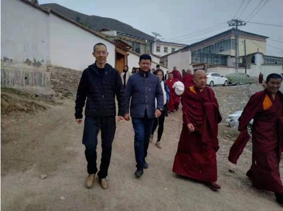 春季养生促健康义诊活动,健康义诊进社区公益活动暖人心