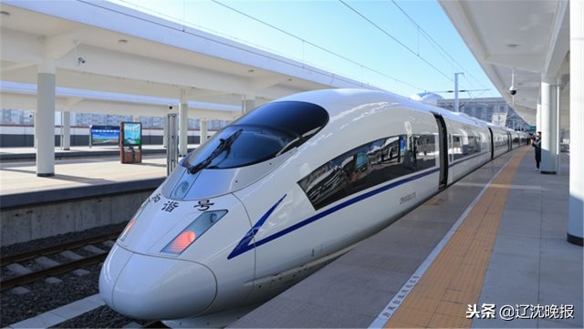 1小时15分到内蒙古草原沙漠在等你