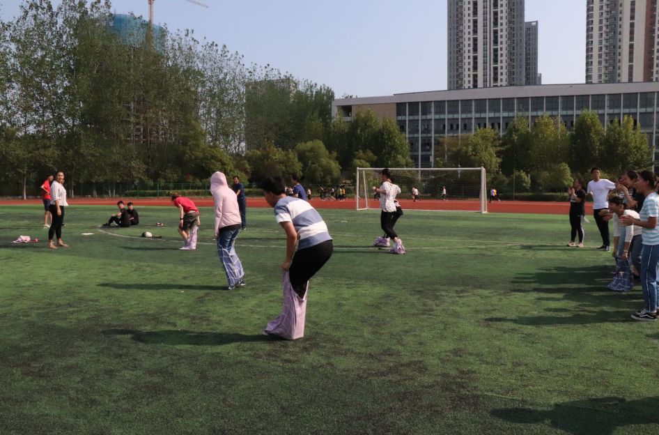 CompetitionofHouses!太精彩,合肥一中加拿大高中学院争霸赛