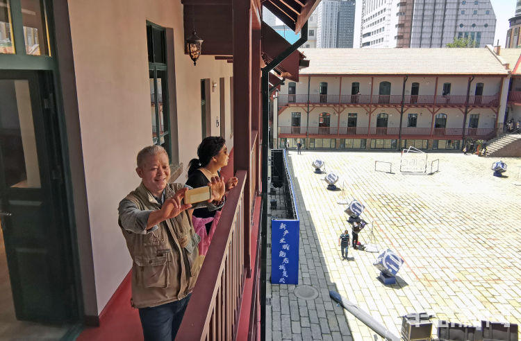 广兴里既有老建筑的“原汁原味”，又注入创新活力充满国际范儿