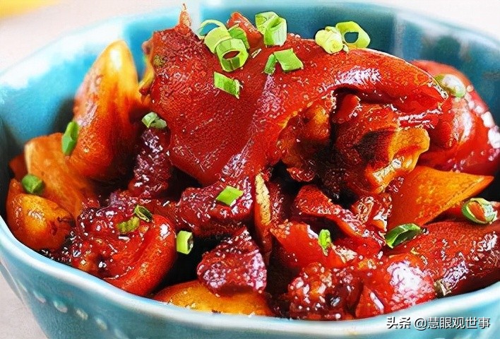 《侯海洋基层风云》中豆花馆子发生的故事