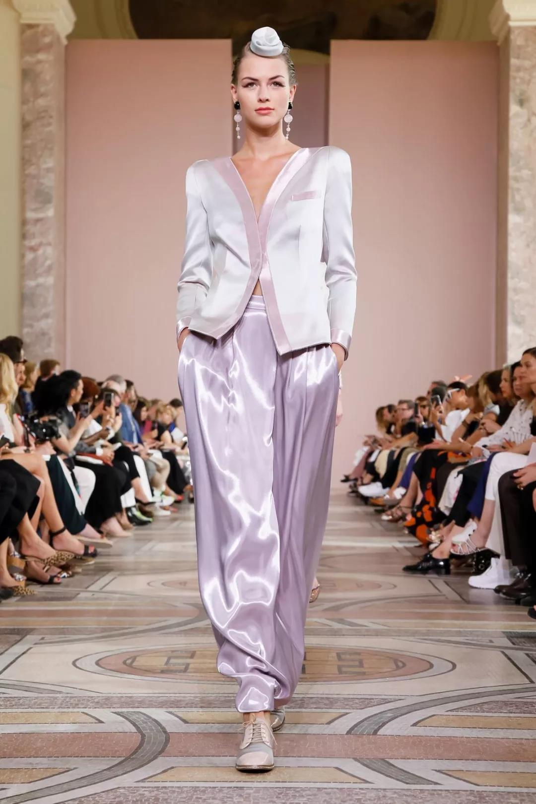 优雅不是炫耀,阿玛尼高定装