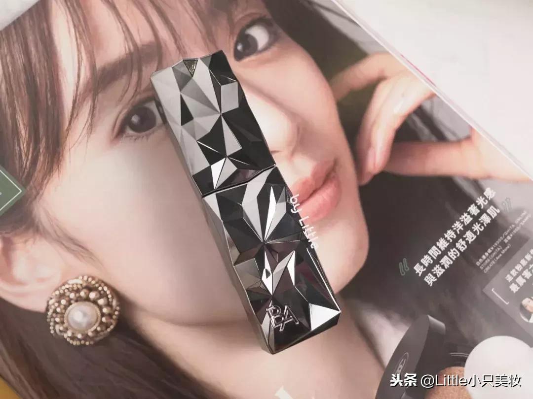 干性皮肤秋冬适合的保湿精华,敏感肌肤冬天适合什么精华