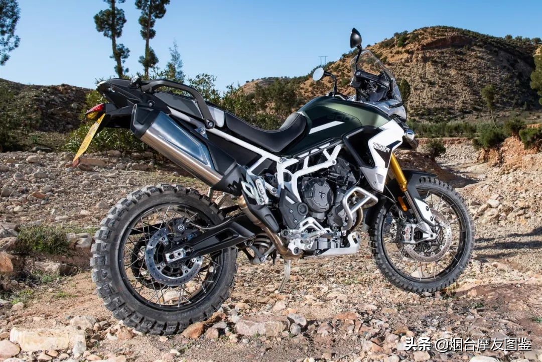 ktm790adv和凯旋900adv对比,ktm790adv和宝马水鸟哪个大