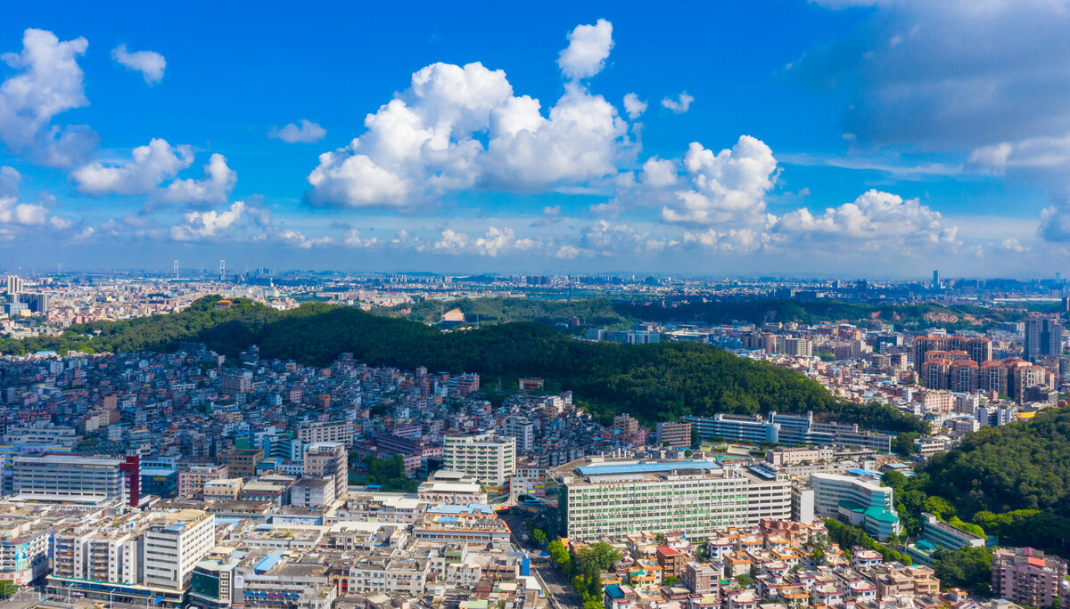 中国十大经济实力最强的小镇,人均GDP达到欧洲什么水平?