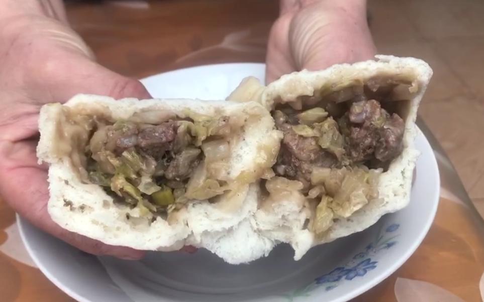 胶东特色排骨馅大包子，不会做也要了解一下