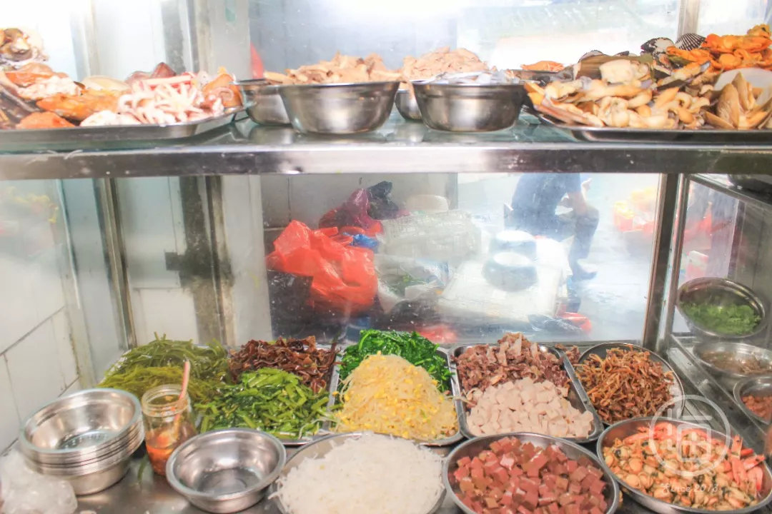 海口比较有特色的十大美食街,海口美食藏在小巷子里的美味