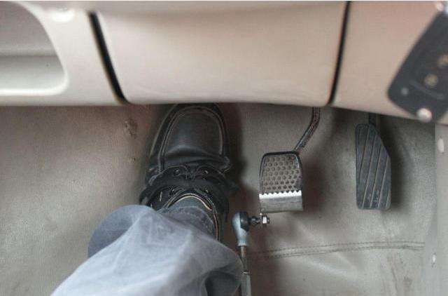 自动挡怎么开才不会损坏变速箱,开手动挡5大忌