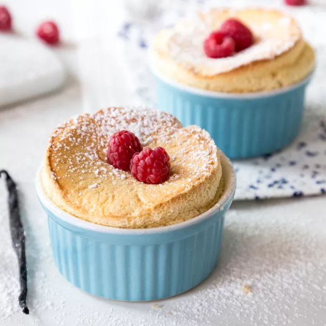 法国最有名的甜品是什么,法国顶级甜品店