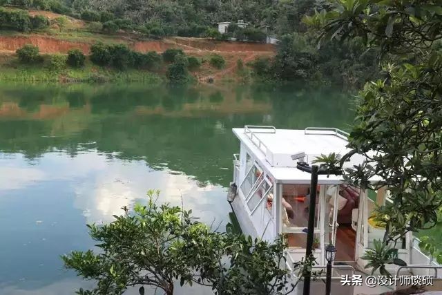 这个40岁大叔为钓鱼租下一座岛,改造破屋成海景房!