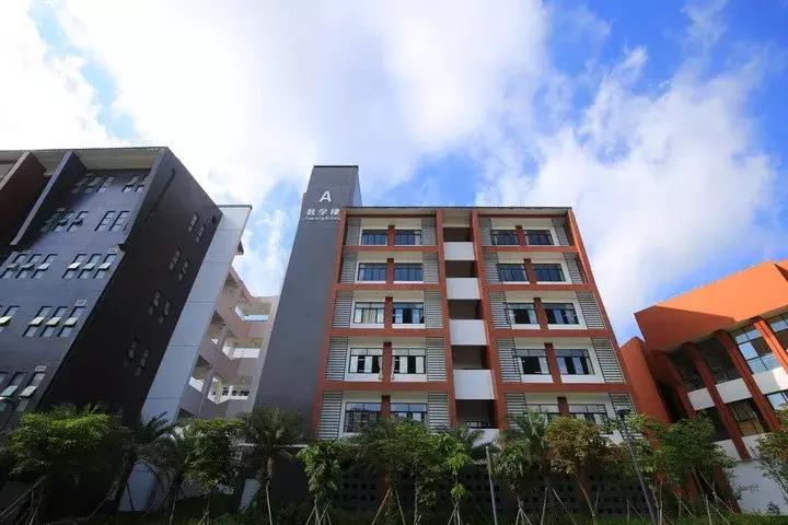 全员地段+首届中考，注定考不好？三中初中部交出一份打脸成绩单