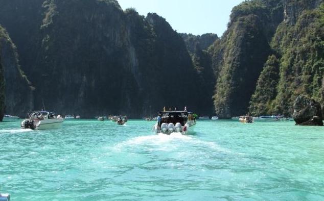 鏅惰幑闂儊鑸炶箞瑙嗛,娴锋哗妞版灄鐑甫椋庢櫙