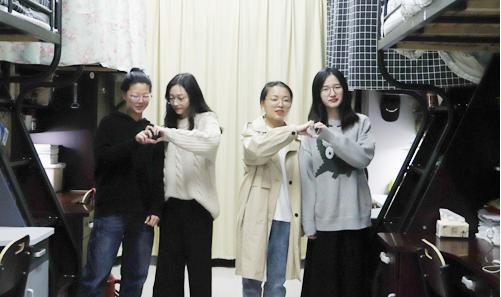 宿舍必备好物洗衣液,大学宿舍为什么没洗衣机