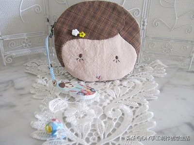 碎布缝了一个圆形零钱包，朋友们都追着问我要，附布艺拼布教程