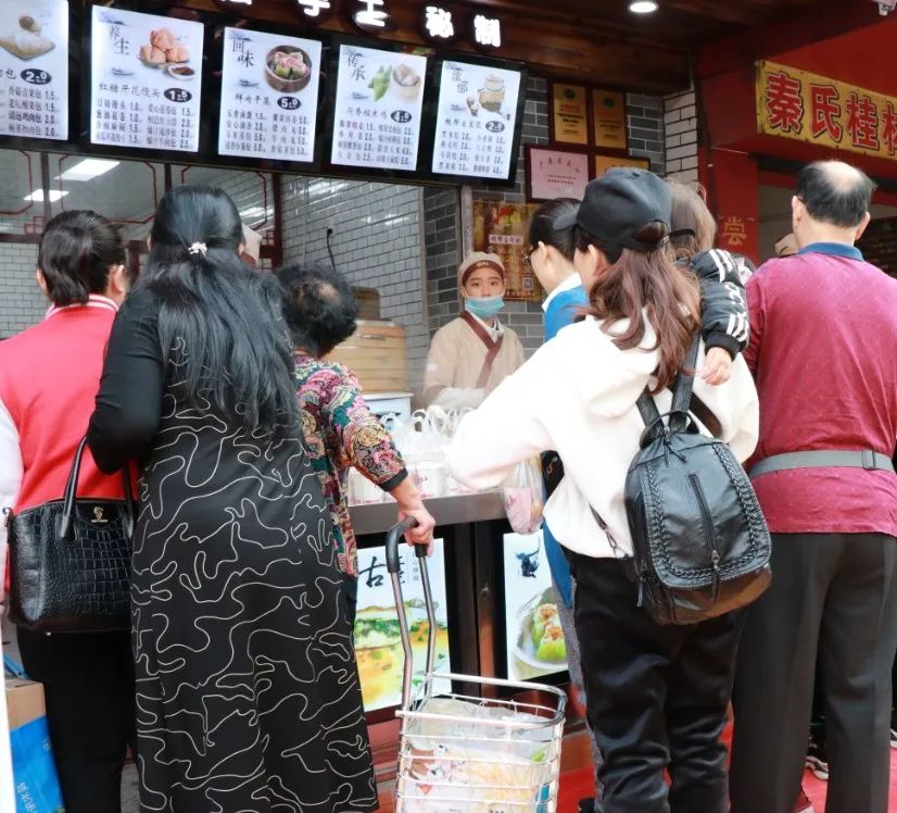 餐饮创业加盟看清这几点才能投资,想创业没有品牌怎么办