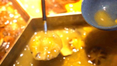 东城万达今天营业吗,万达排队店