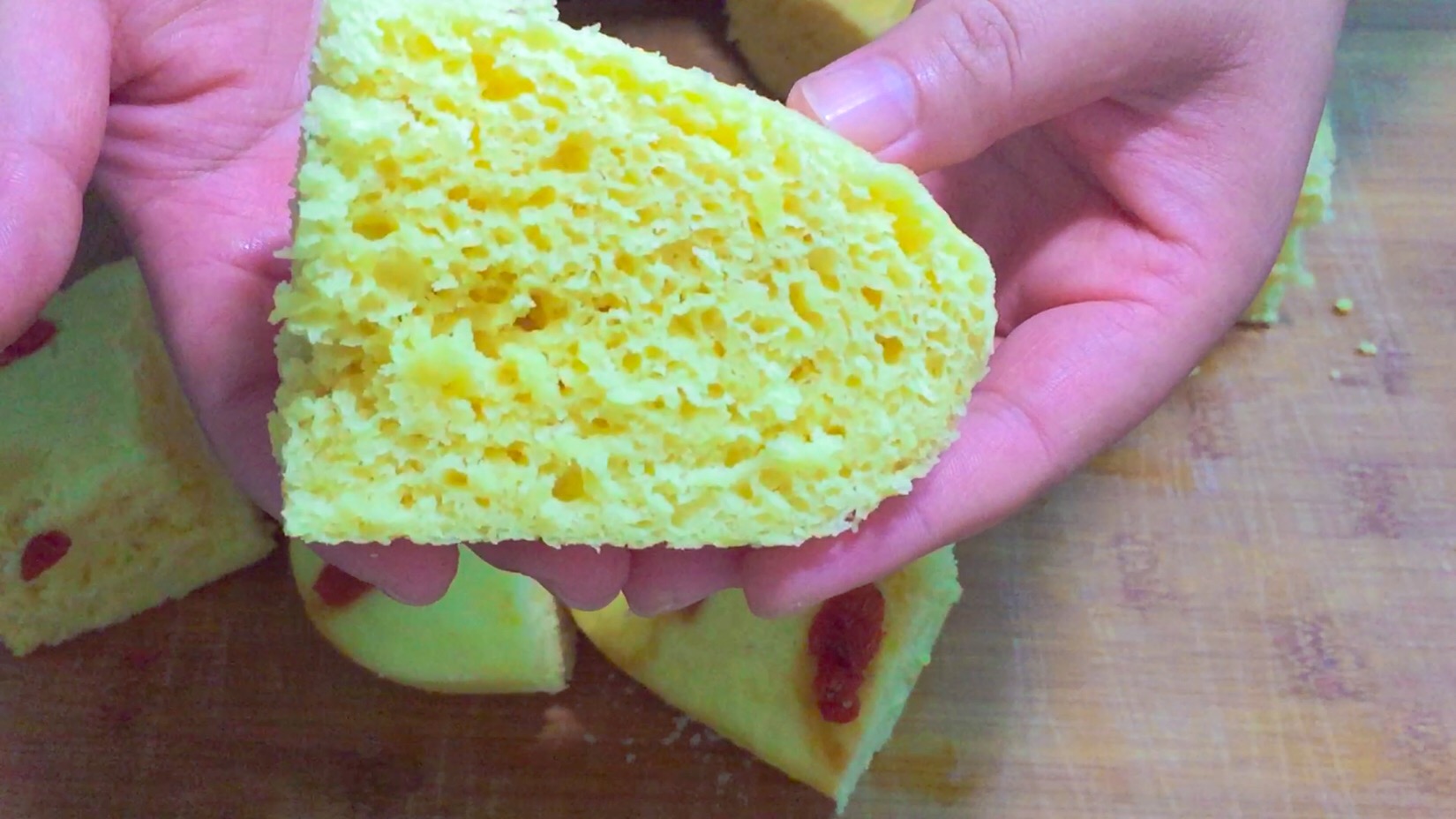 发糕怎么做比较松软有弹性,为什么做出来的发糕一点都不好吃