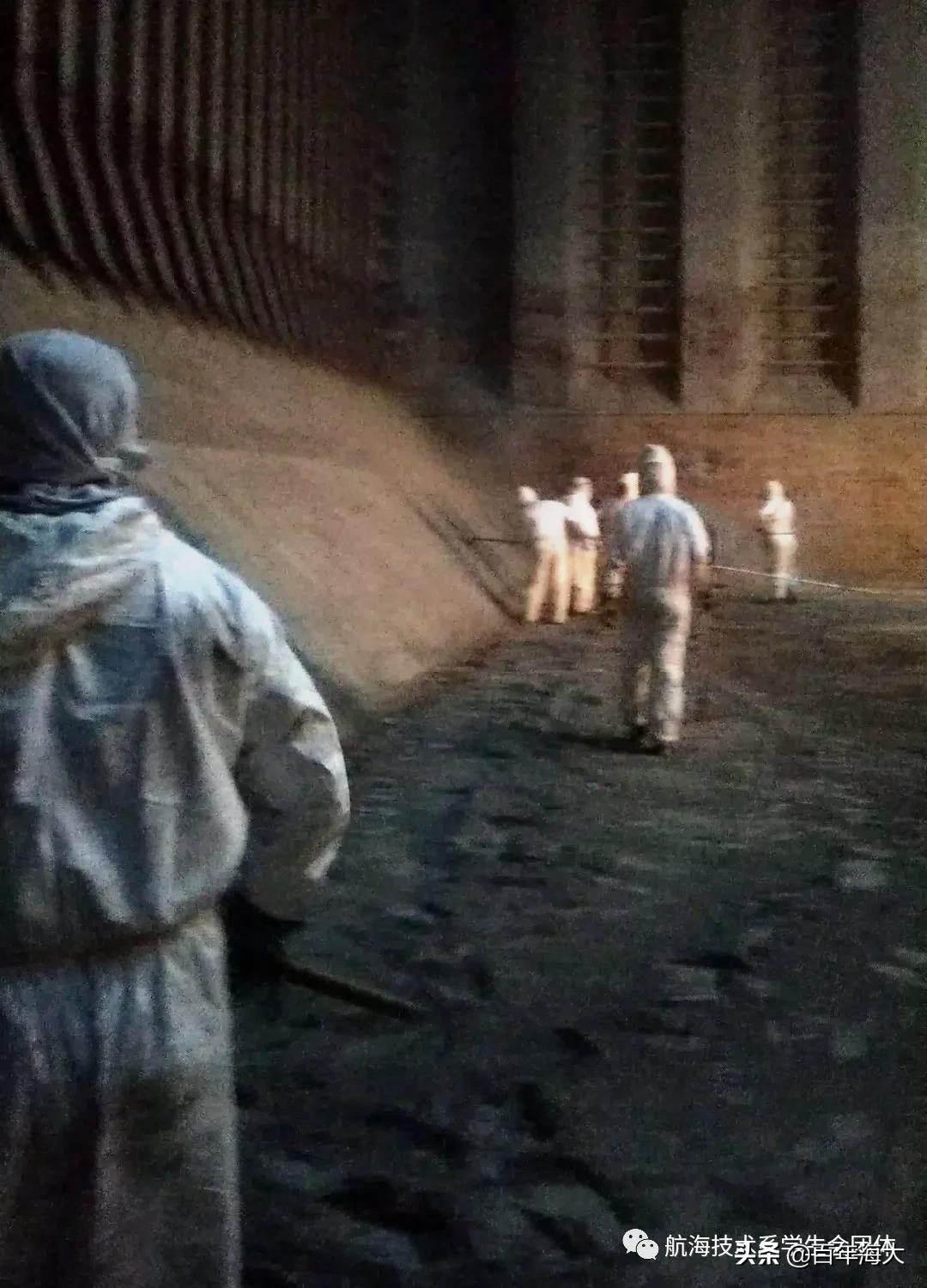 这个小妮不简单,乡下丫头不简单