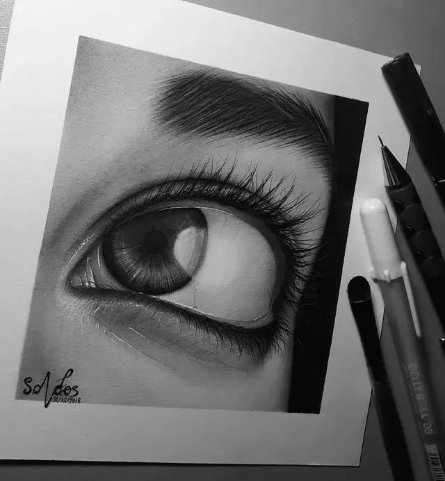 超写实素描人像,人像素描画抽象