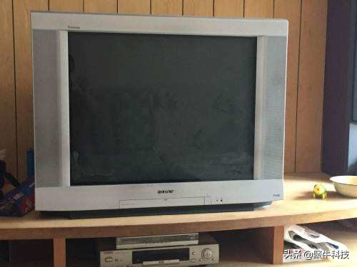 tcl业绩超预期为何股价不涨,tcl业绩那么好为什么还跌