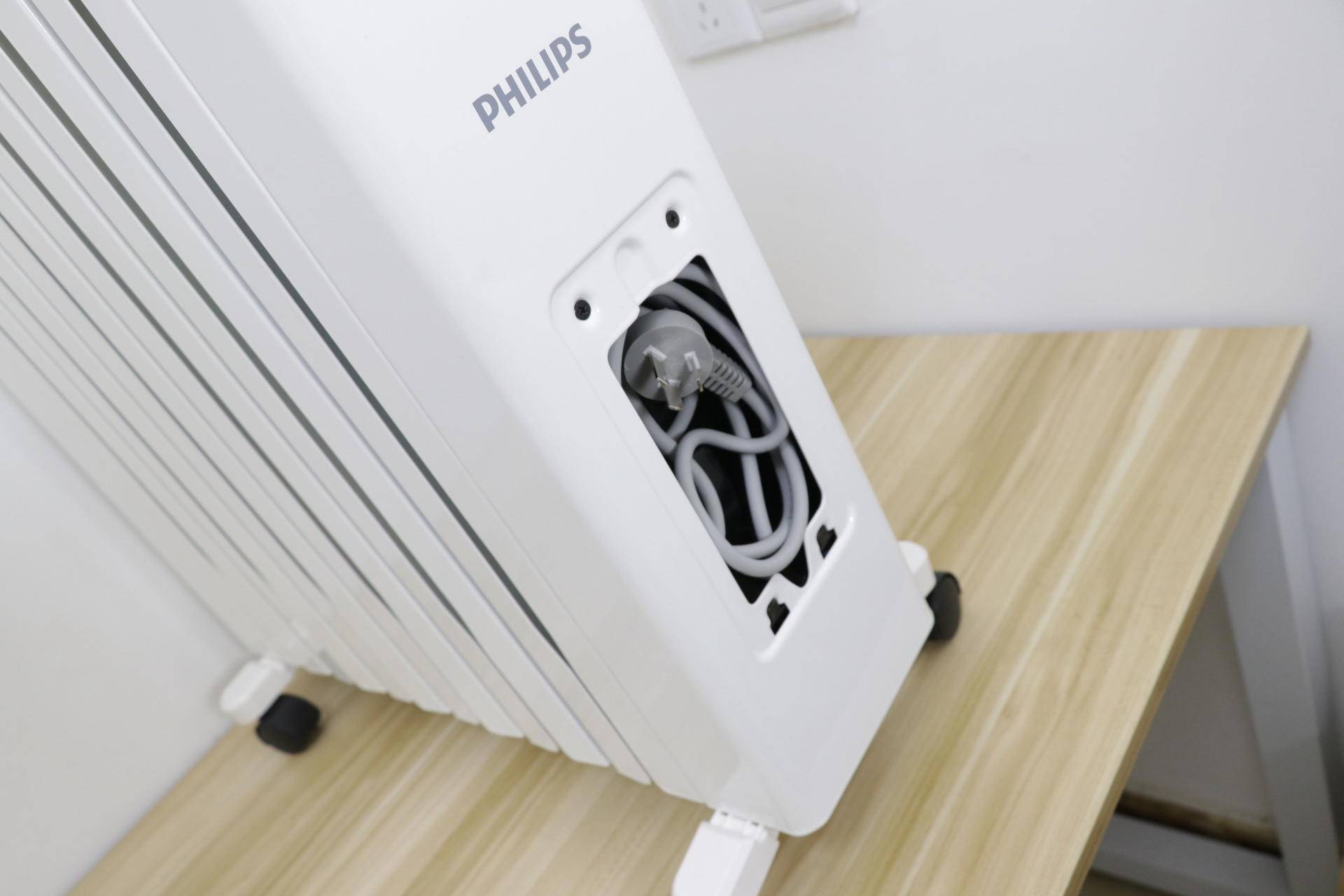 飞利浦取暖器恒温功能,飞利浦取暖器效果图