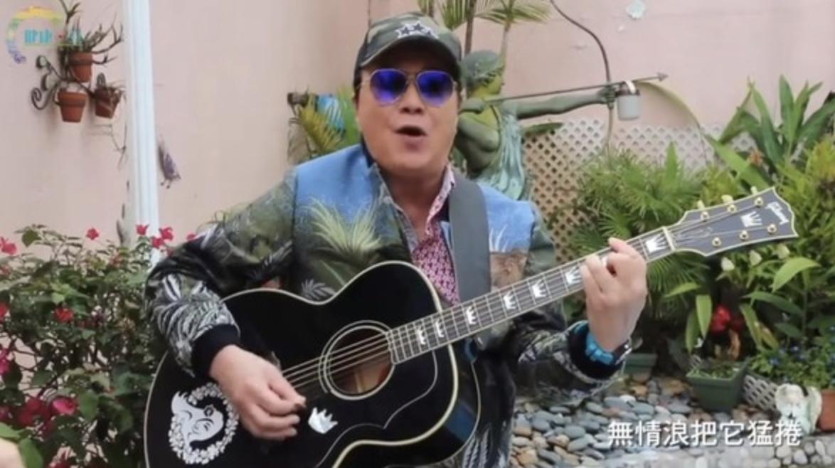 71岁歌神许冠杰捐25万救济21位失业技工，彼此合作30年患难见真情