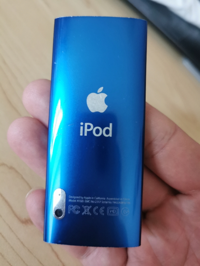 11年前的iPod*放播**器：nano5